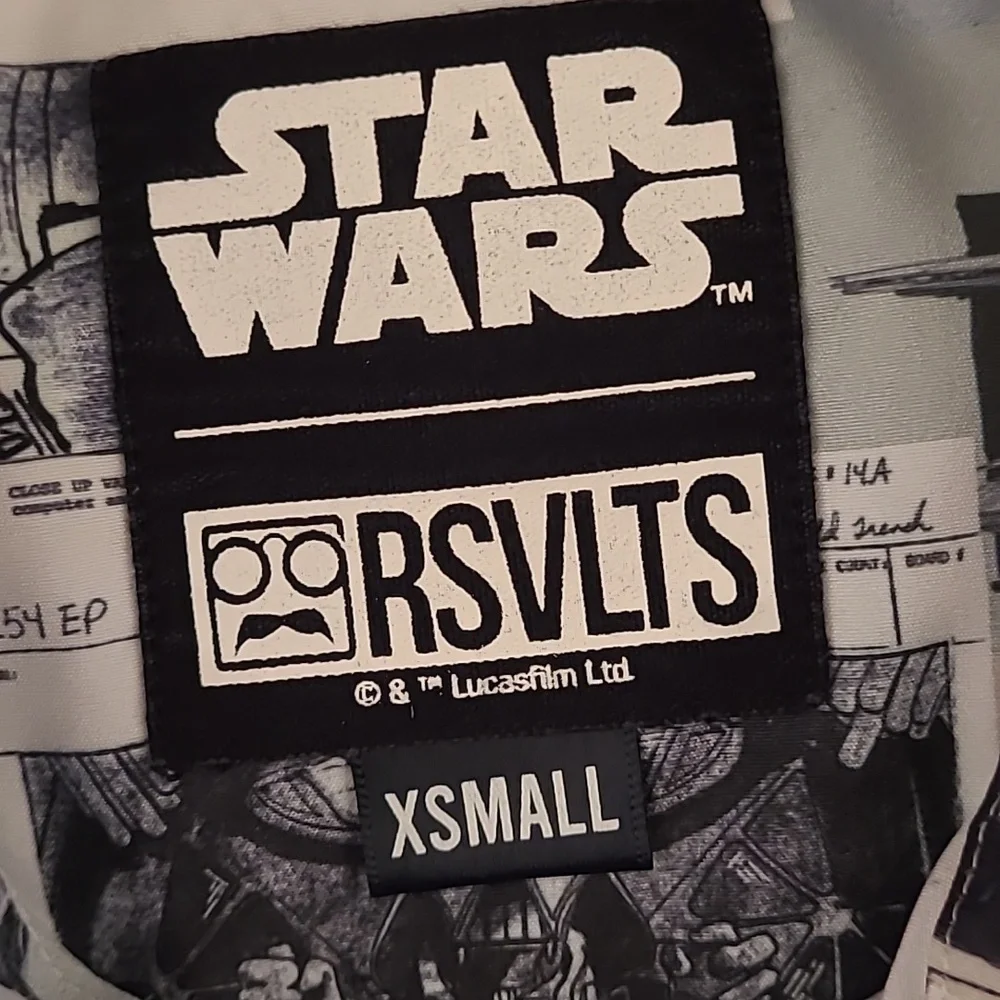 RSVLTS Darth Vader Star Wars KUNUFLEX Short Sleeve Button‎ Up Mens Shirt Sz XS